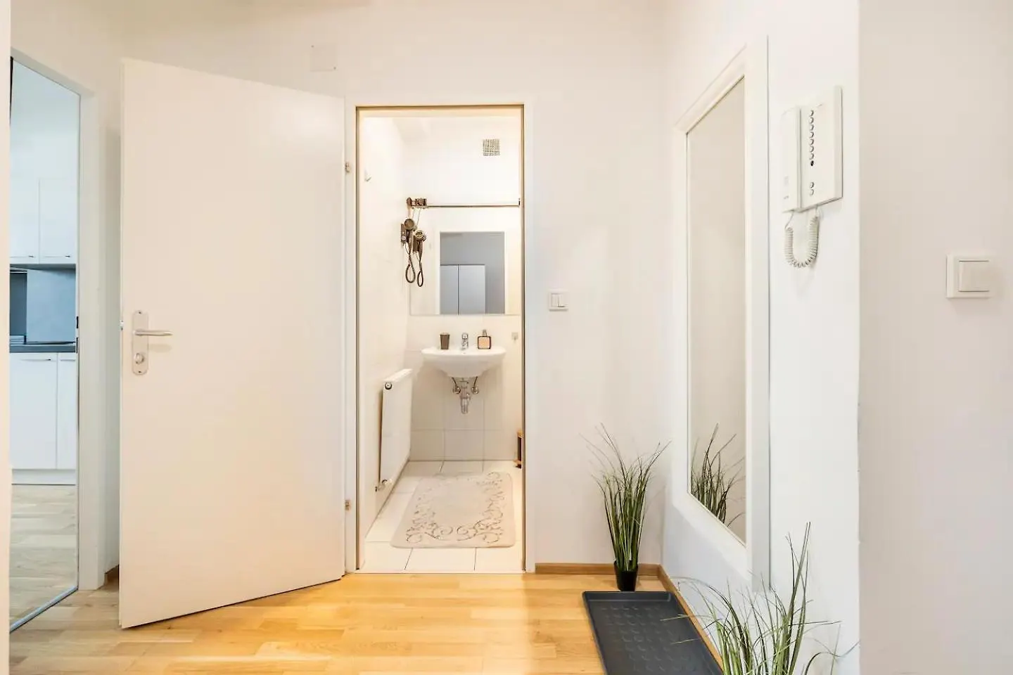 Eddie'S Premium & Sweet Home - Contactless Self-Check-In Vienna Austria